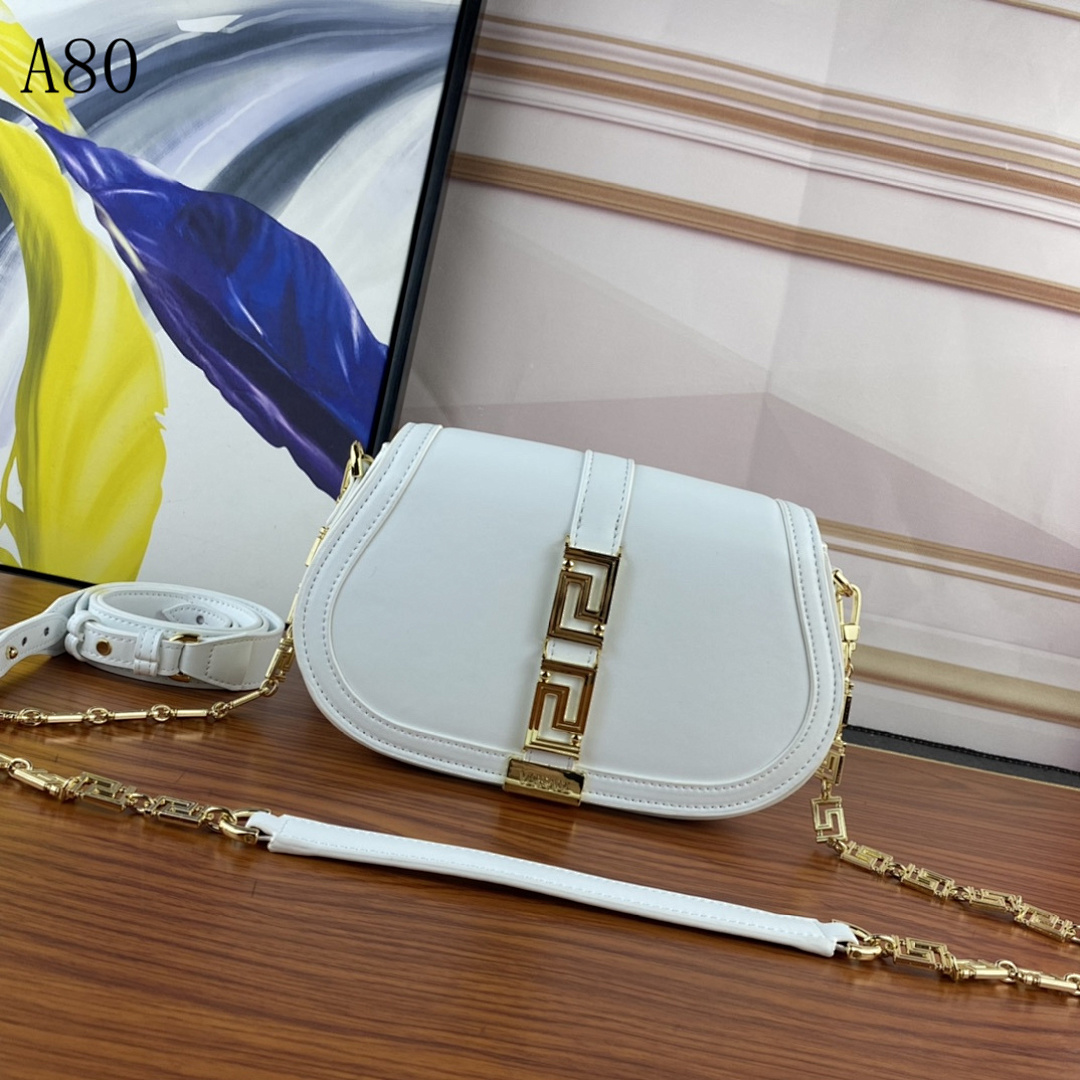 Versaci – A80 – Medusa Chain Bag #102