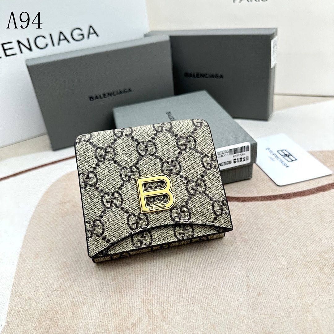 Balensiaga Classic Monogram B Logo Wallet #224