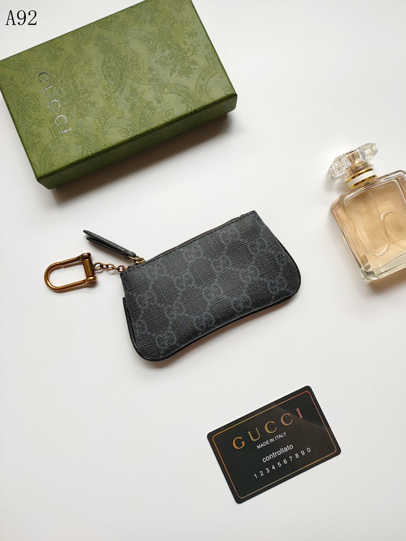 Gucc1 – A92 – GG Supreme Key Pouch #159