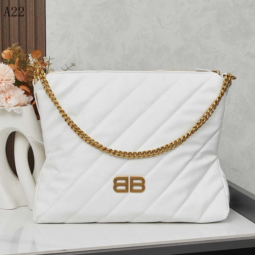 Balensiaga – BB Chain Bag #120