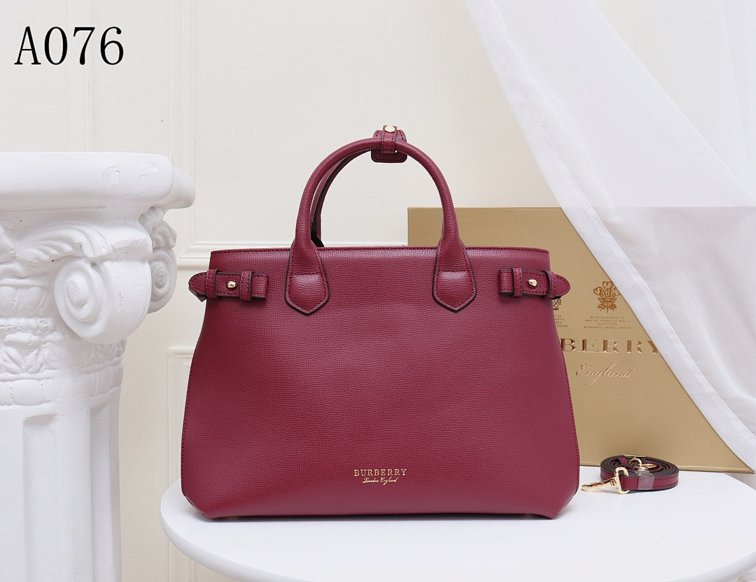 Burberyy – A076 – Medium Banner Tote #92