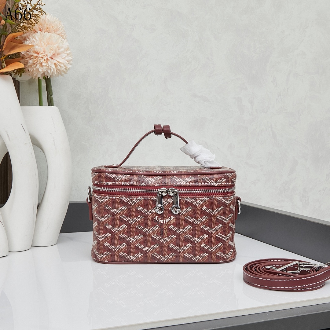 Goyarrd – Sac de Toilette #18 – Vanity Case #113