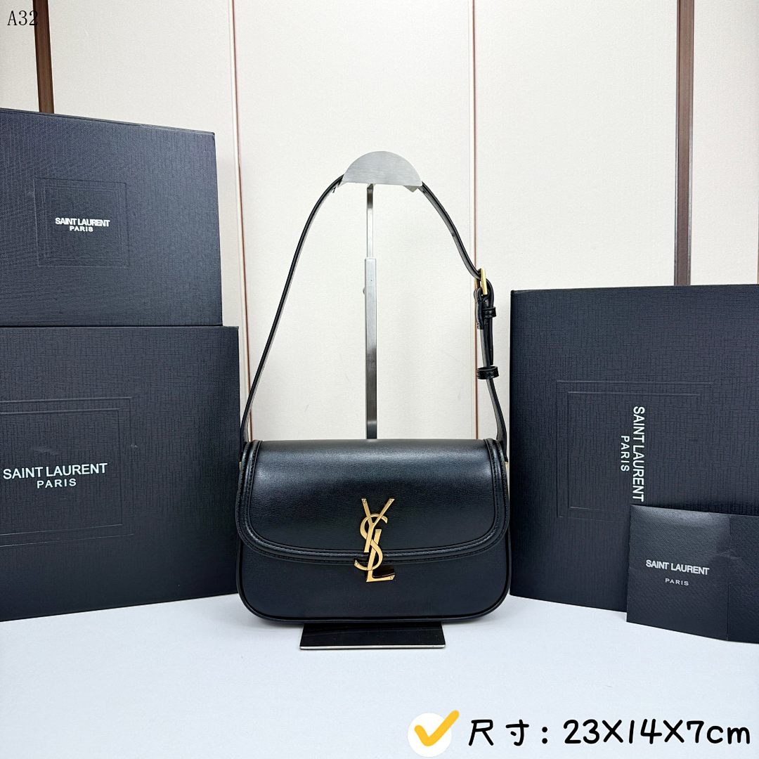 SntLaurent #1 - College Bag #32 1 SntLaurent #2023 Medium College Bag #32