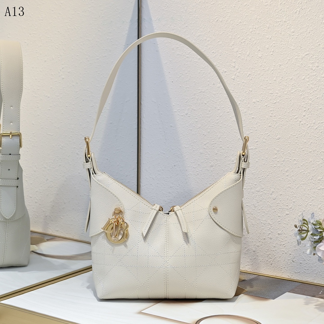 Diiior – Lady Diiior Medium Hobo Bag #52
