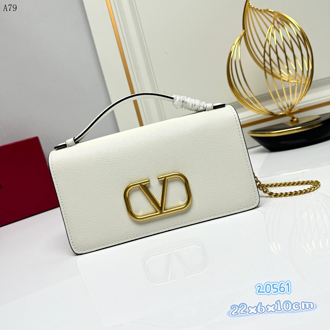Valentiino Garavani VLogo Clutch Bag #379