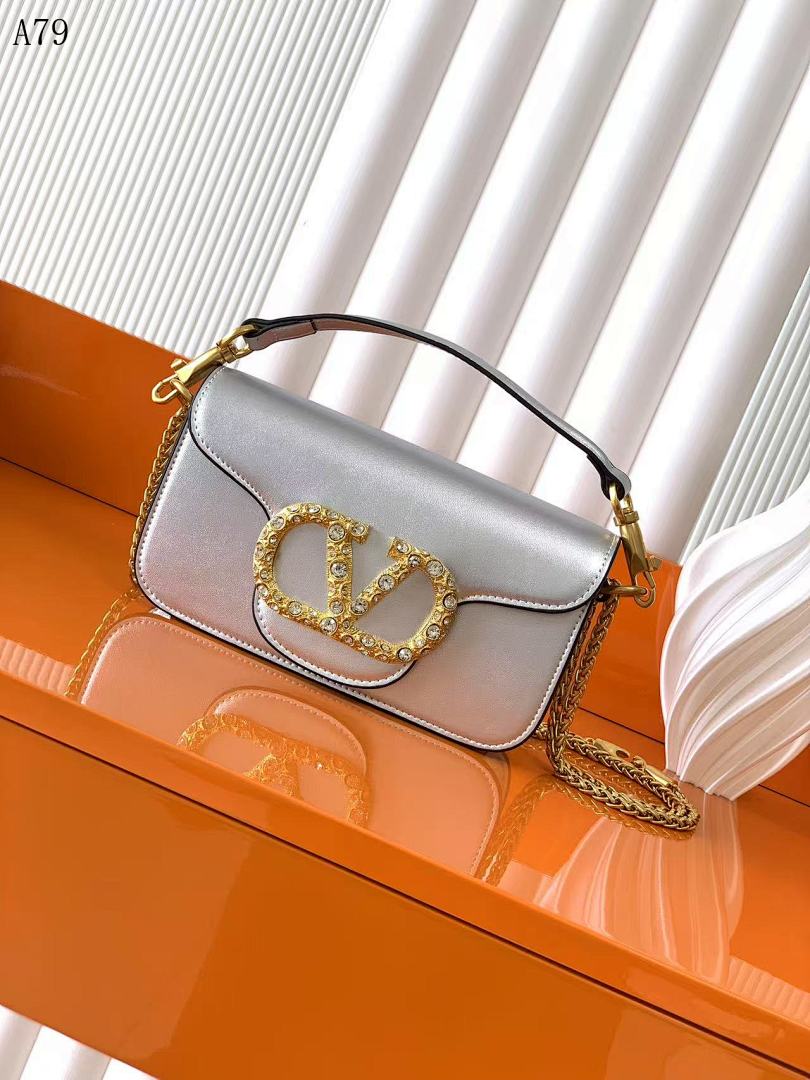 Valentiino + Rockstud + Small Lock Bag #352 1 Valentiino + Rockstud + Small Lock Bag #352