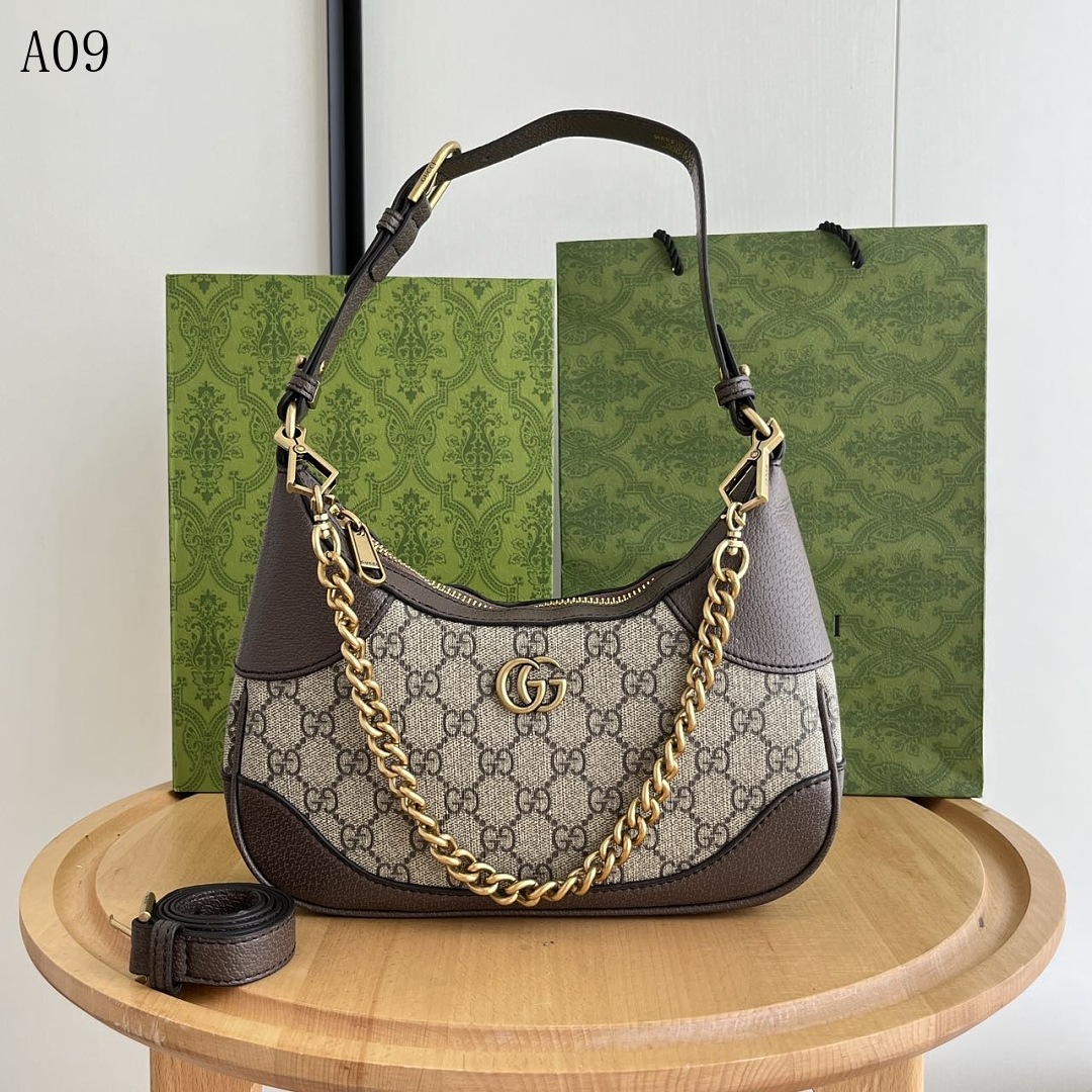 Gucc1 – 1973 Horsebit 1955 – GG Supreme Shoulder Bag #274
