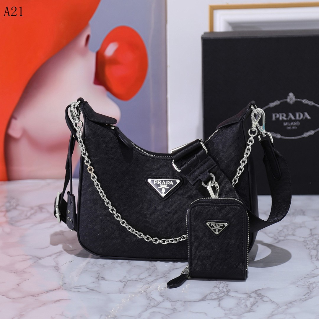 Pr4da + A21 + Re-Edition Chain Shoulder Bag #1778