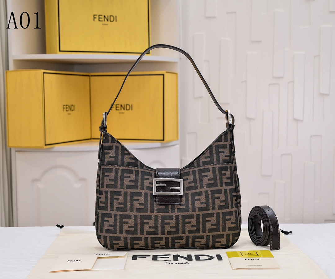FENDI Baguette #2253