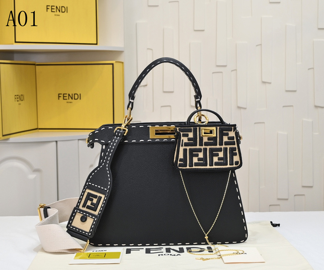 FENDII - Peekaboo ISeeU - Black Leather Handbag #2519 1 FENDI – Peekaboo ISeeU – Black Leather Handbag #2519