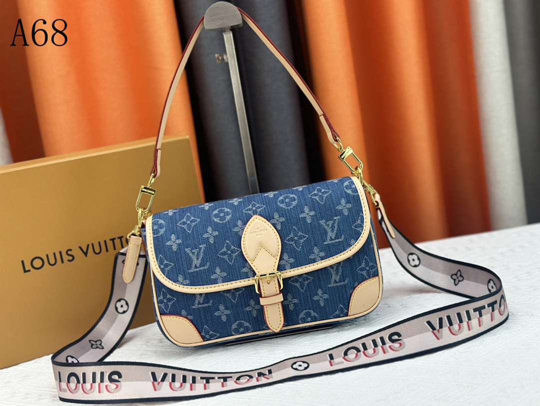 LVutton A68 Crossbody Bag #4523