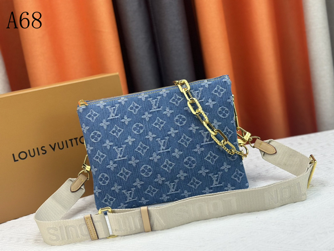 LVutton A68 Pochette #4005