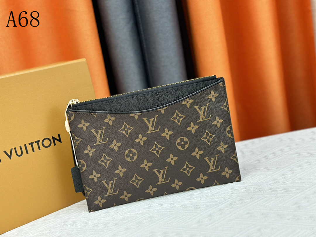 LVutton A68 Pochette #4575