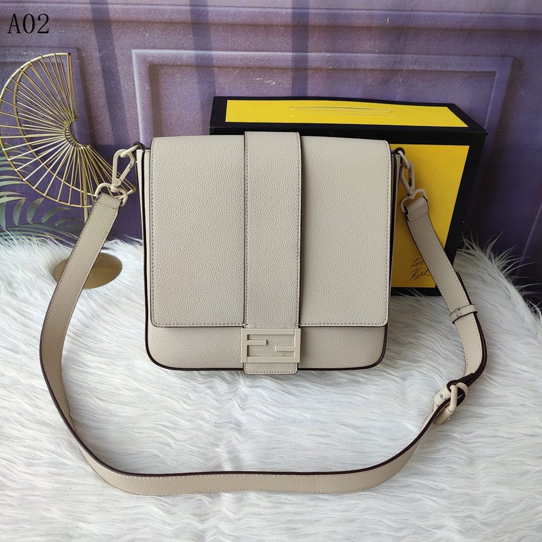 F3ndii Baguette – Beige Leather Shoulder Bag #2398