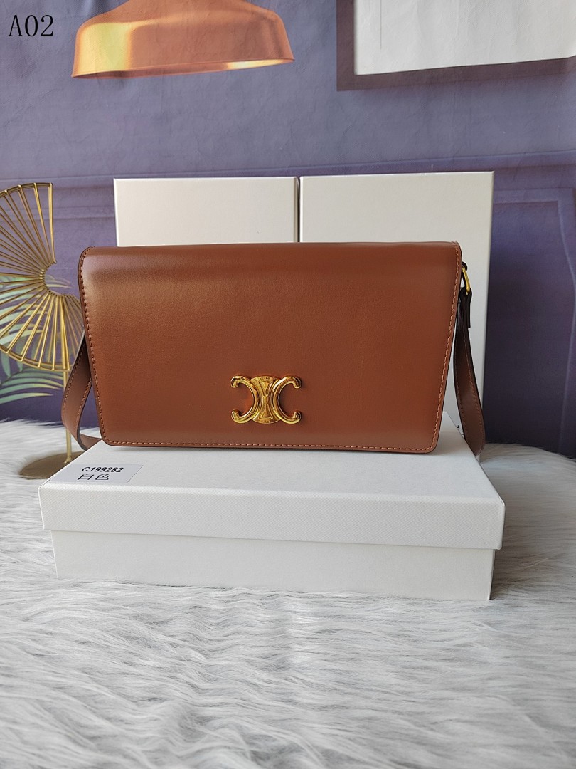 TorBurch The Kira Clutch #1425