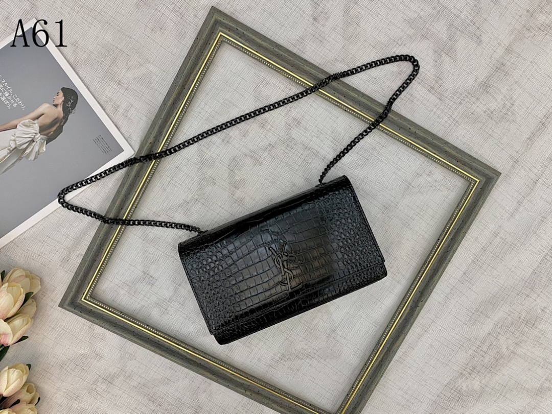 SntLaurent A61 Crocodile-Embossed Clutch #4960