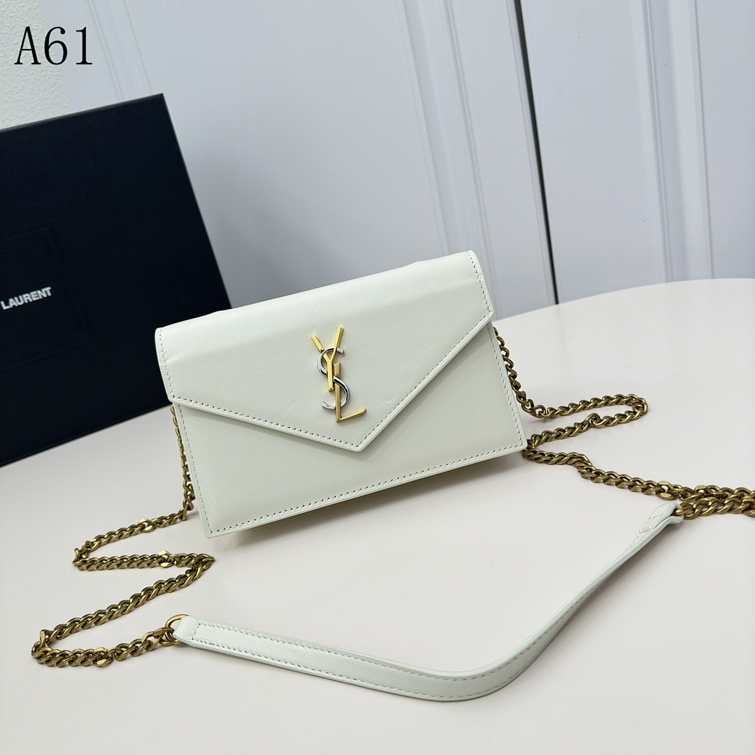 SntLaurent A61 Monogramme Wallet on Chain #5040