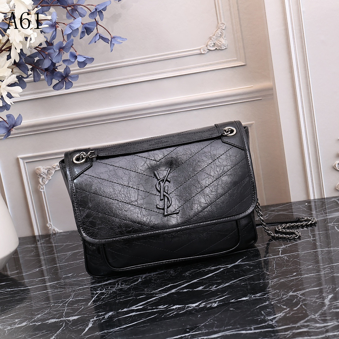 SntLaurent – Medium Monogramme Bag #1065