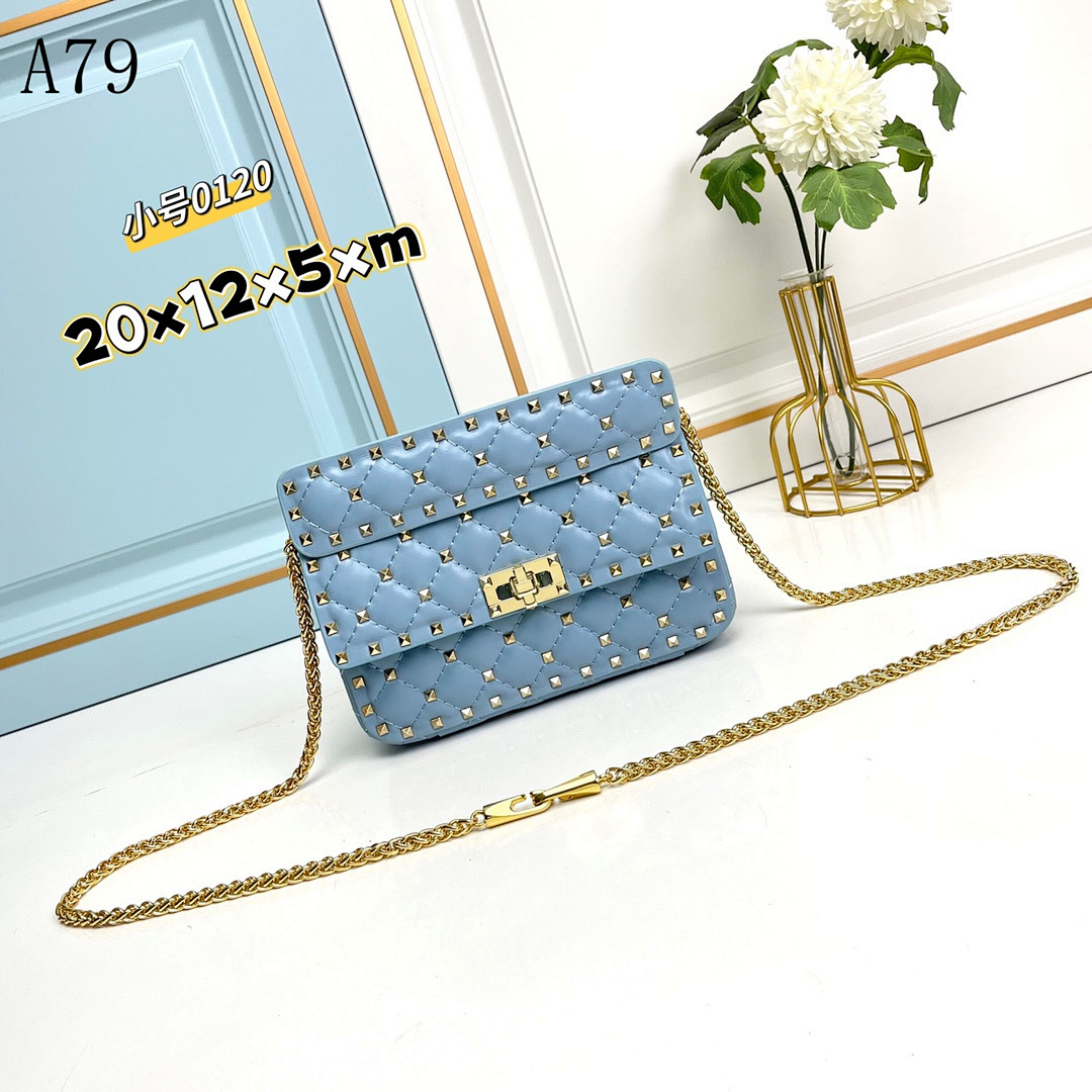 A79 + 0120 + Quilted Stud Shoulder Bag #5369