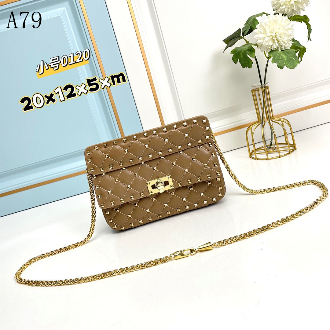 A79 + 0120 + Quilted Stud Shoulder Bag #5402