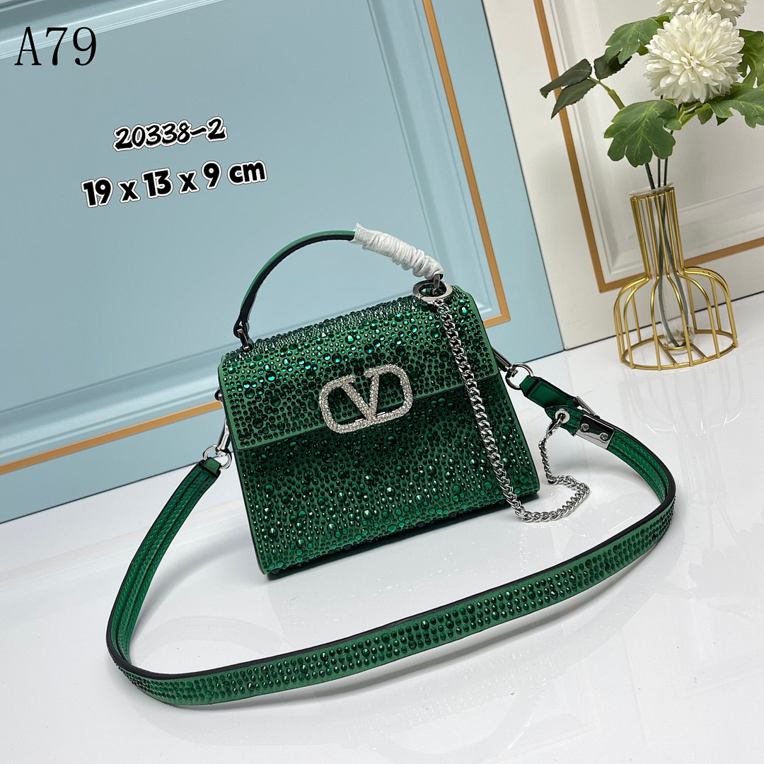 Valentiino + 20338-2 + Rockstud Bag #5343