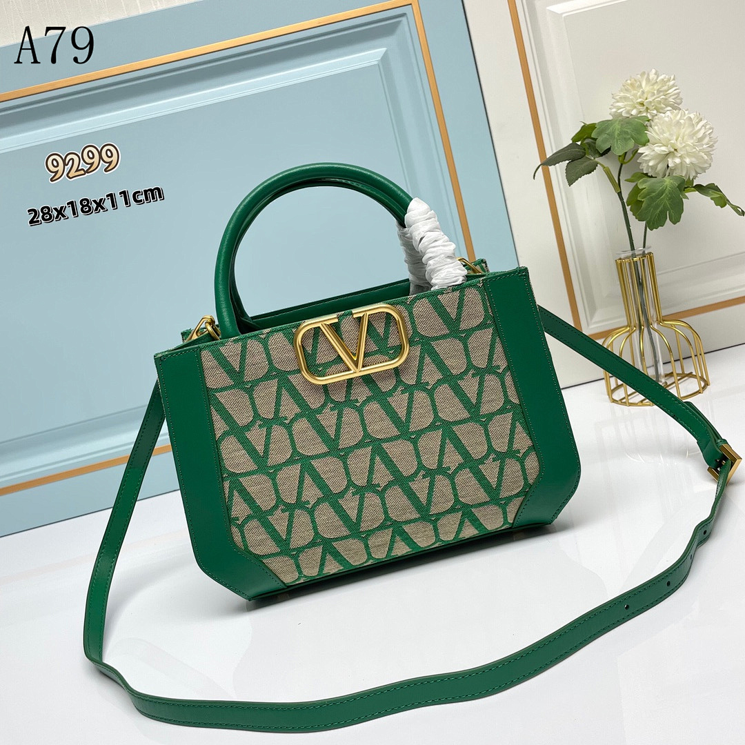 Valentiino + A79 + VLogo Tote Bag #5279