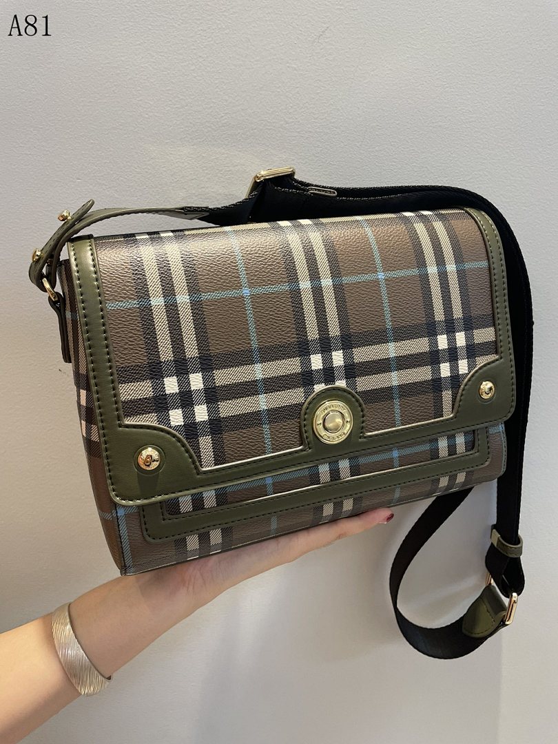 Burberyy + A81 + Classic Check Shoulder Bag #5433