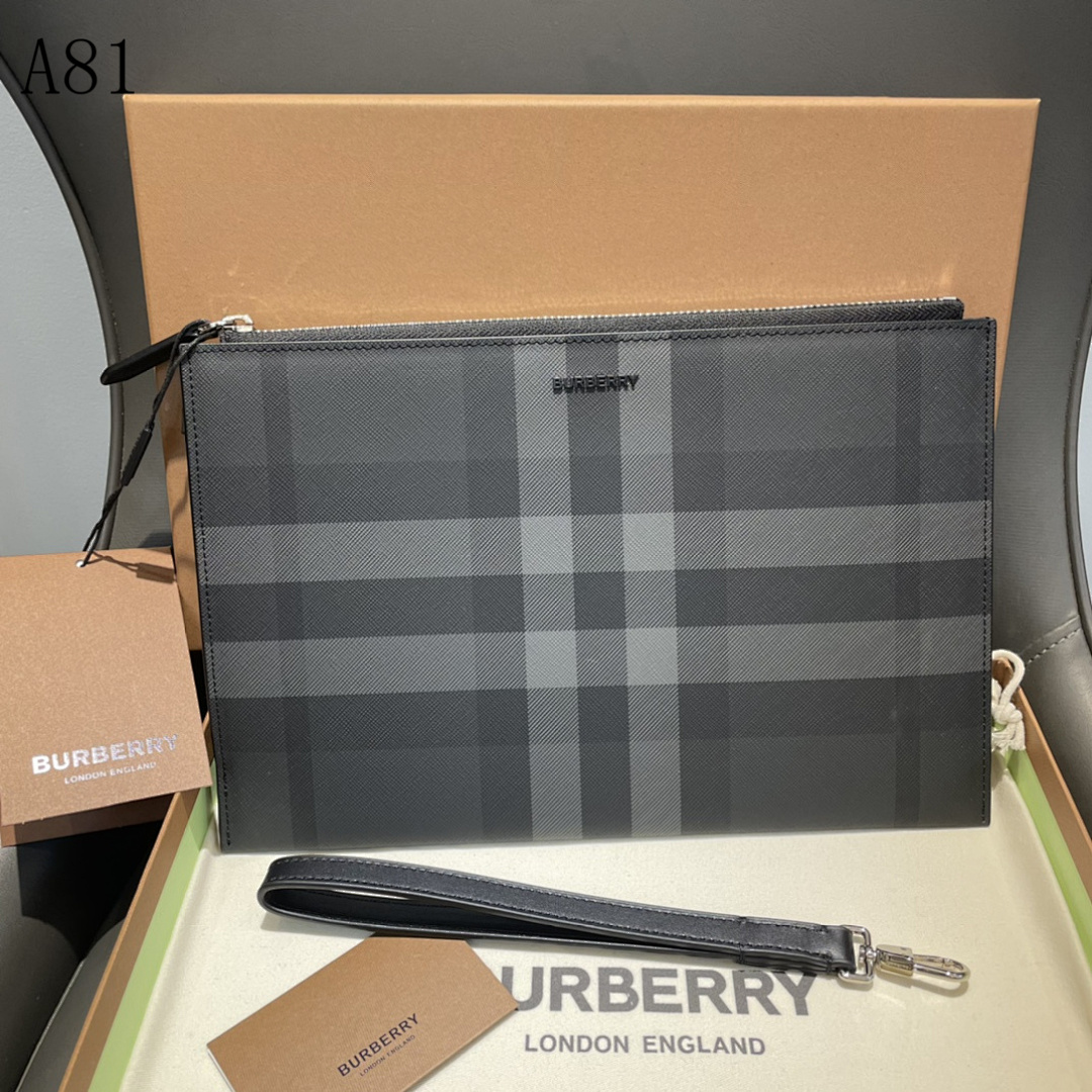 Burberyy Check Clutch #1527