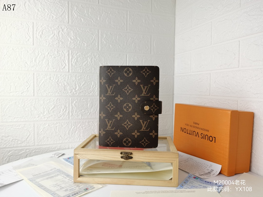 LVutton M20004 Monogram Agenda #5908
