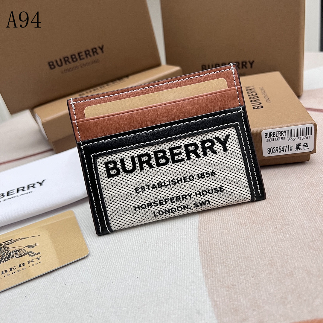 Burberyy Horseferry Print Card Holder #3200