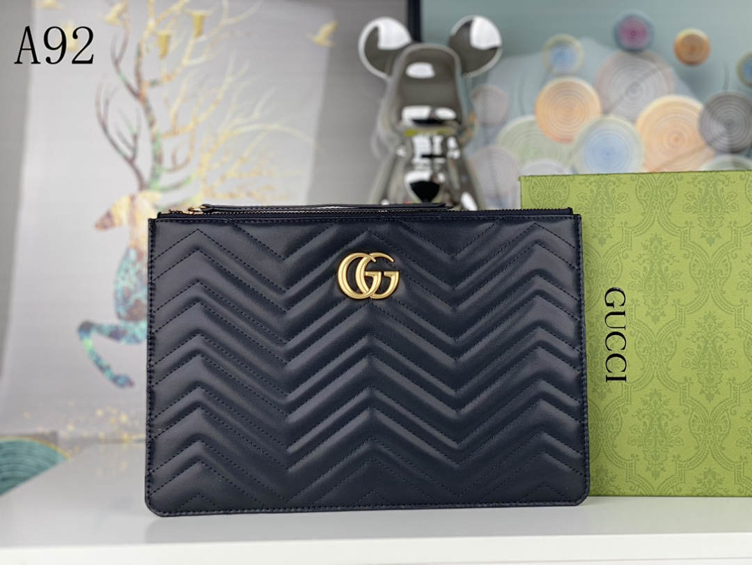 Gucc1 Marmont Matelassé Clutch #825 1 Gucc1 Marmont Matelassé Clutch #825
