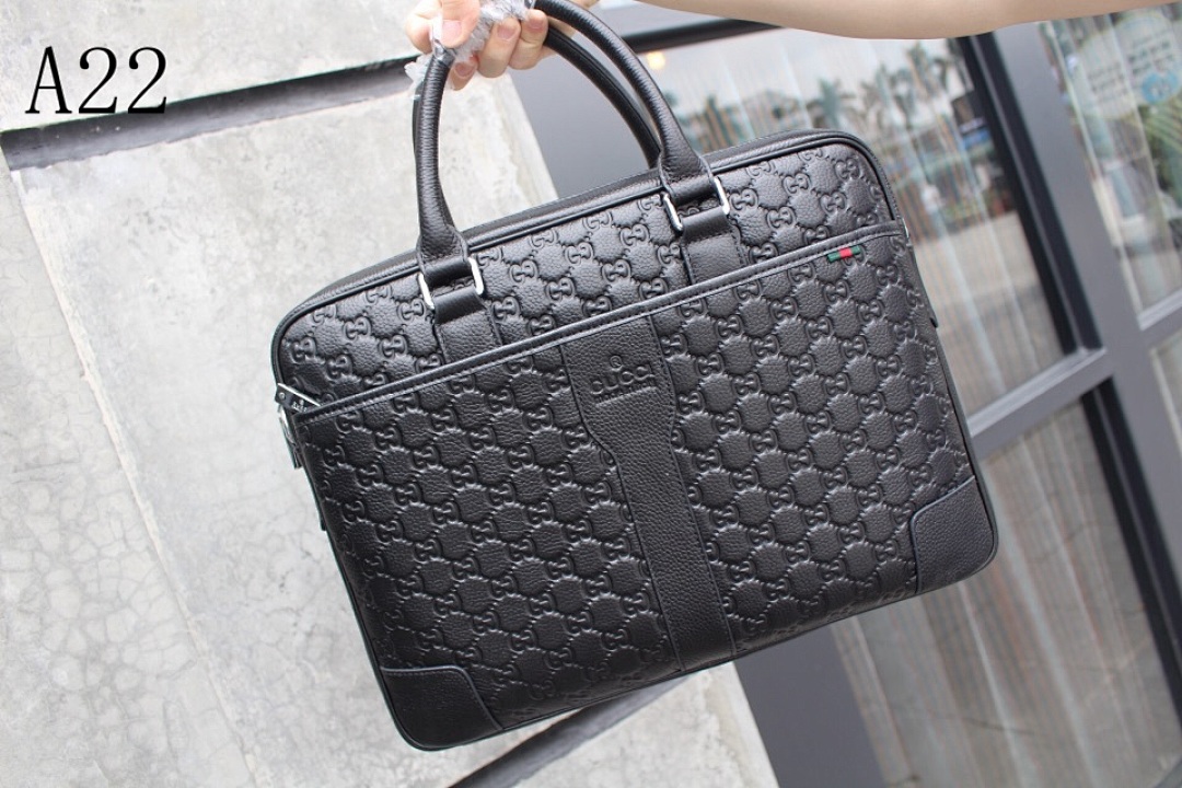 Gucc1 – A22 – GG Supreme Briefcase #650
