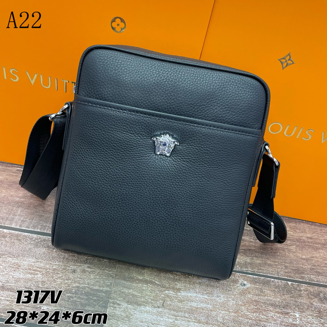 Versaci – A22 – Medusa Crossbody Bag #703