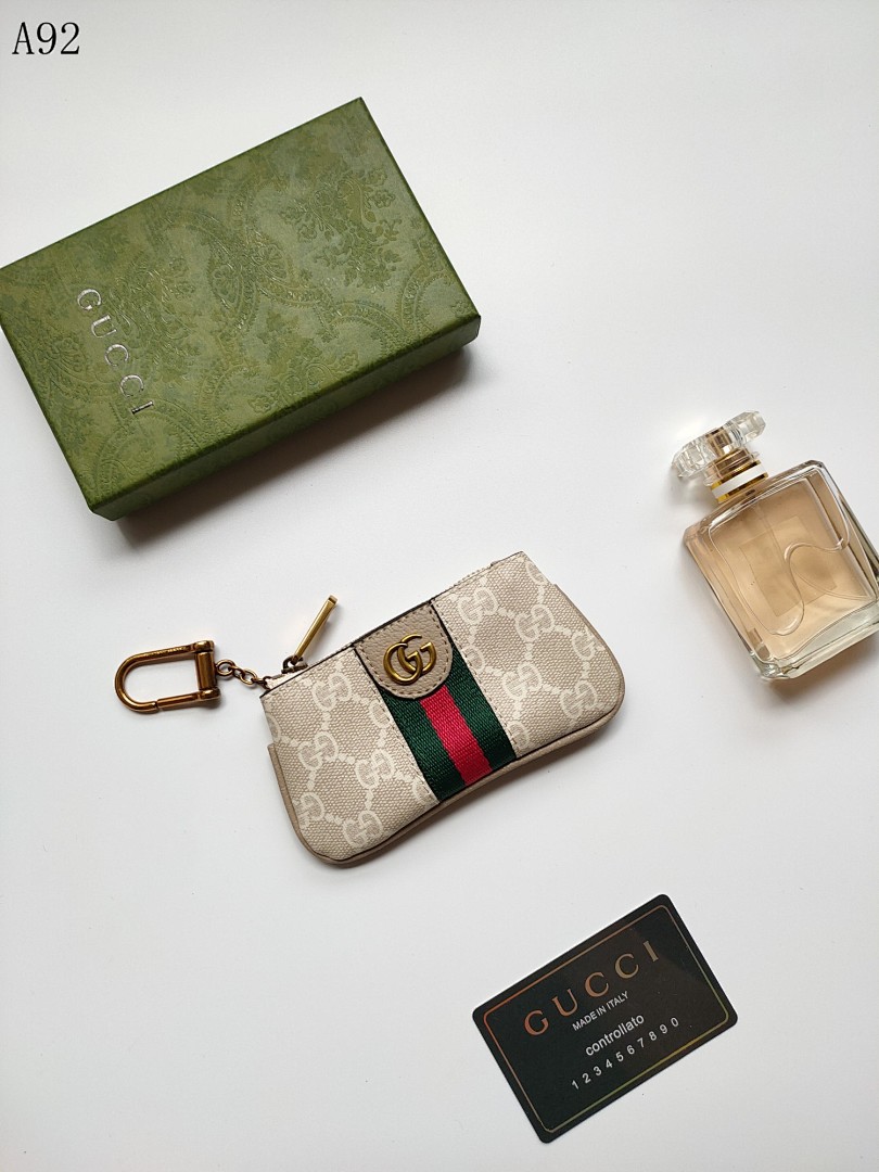 Gucc1 - GG Supreme Key Pouch #5956