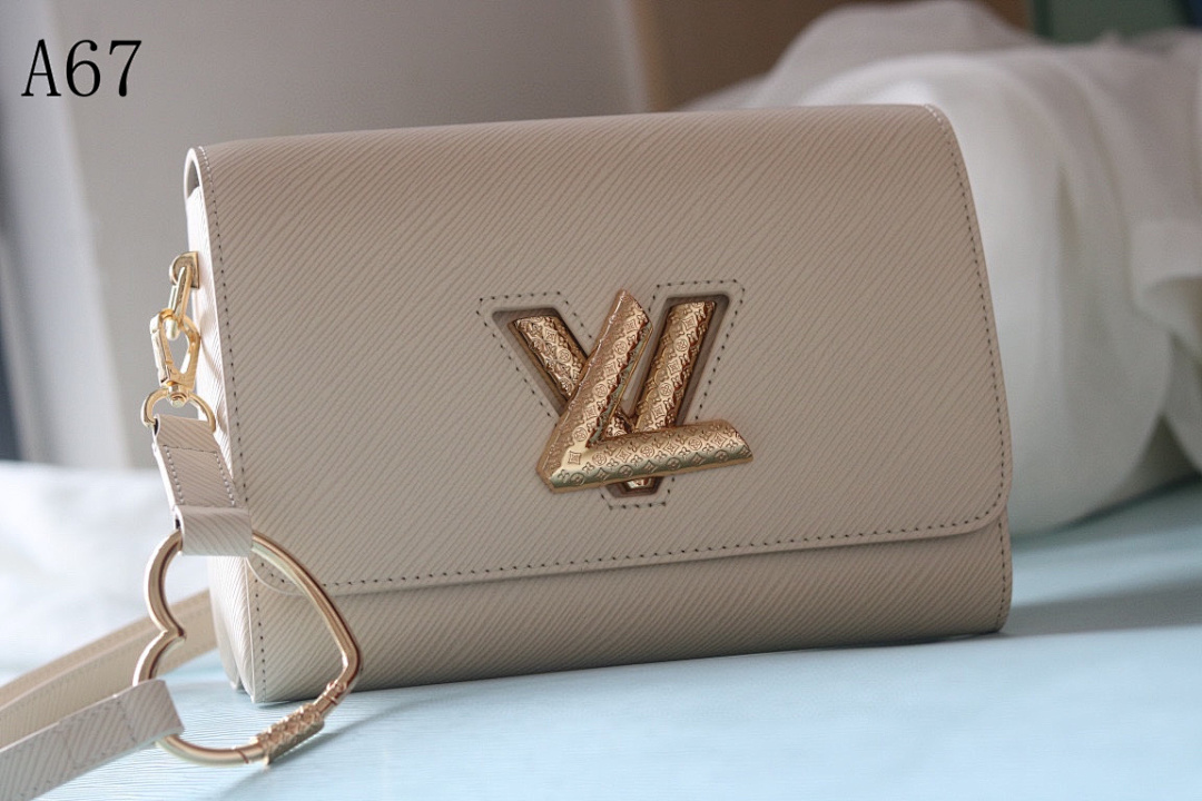 LVutton A67 LV Twist Bag #4264