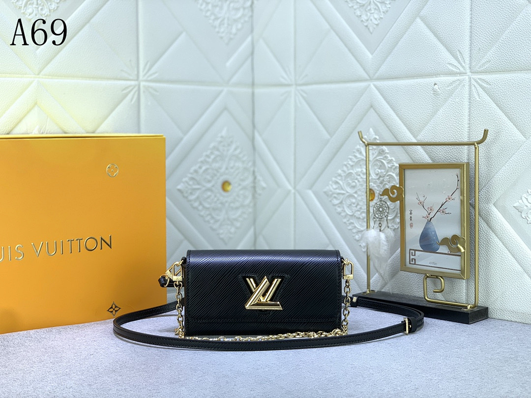 LVutton A69 Crossbody Bag #4330