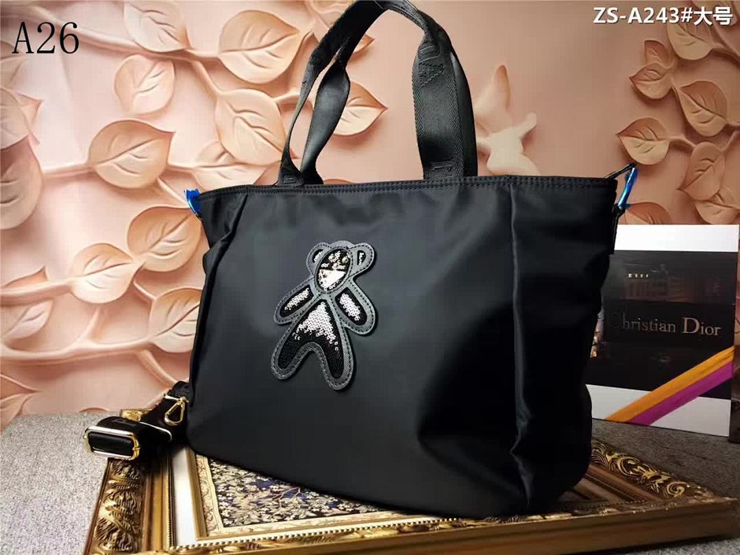 Christian Diiior ZS-A243# Large Bear Tote Bag #1575