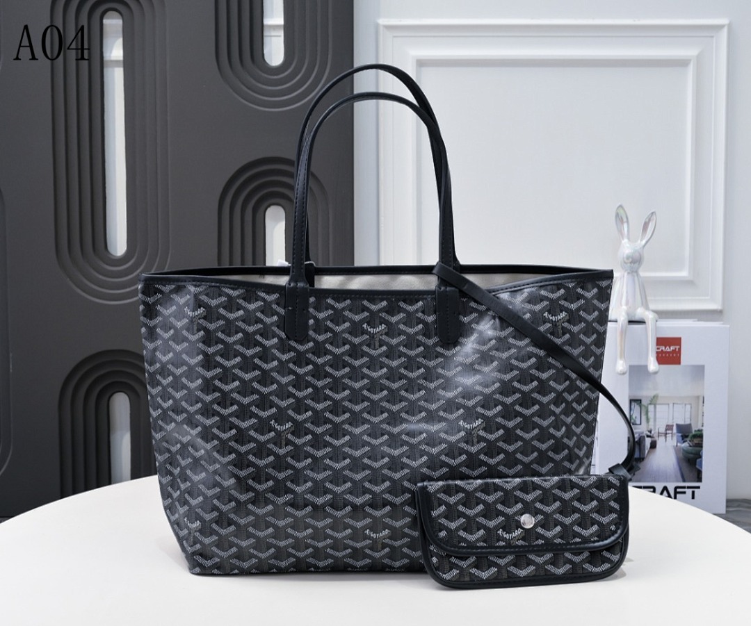 MCM + A04 + Medium Tote Bag #6098