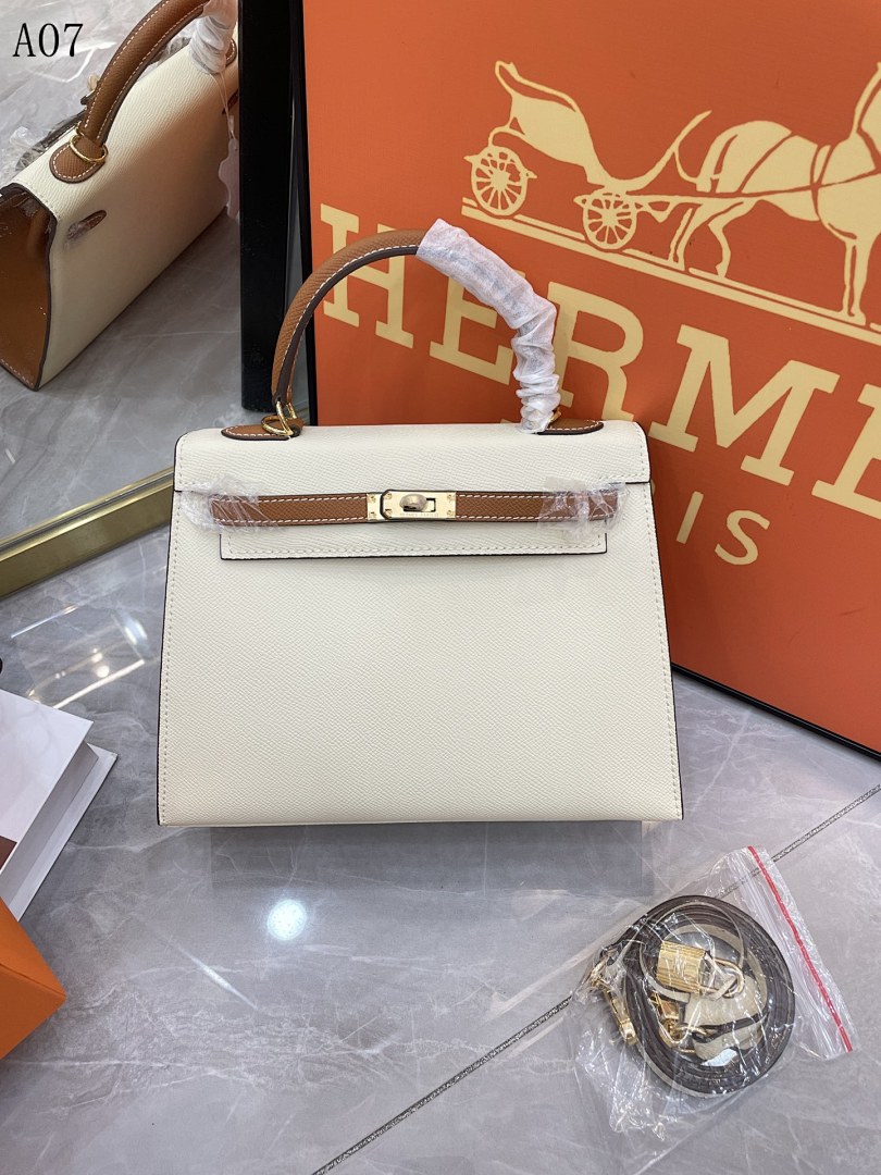 Hermès + A07 + Kelly Bag #5702
