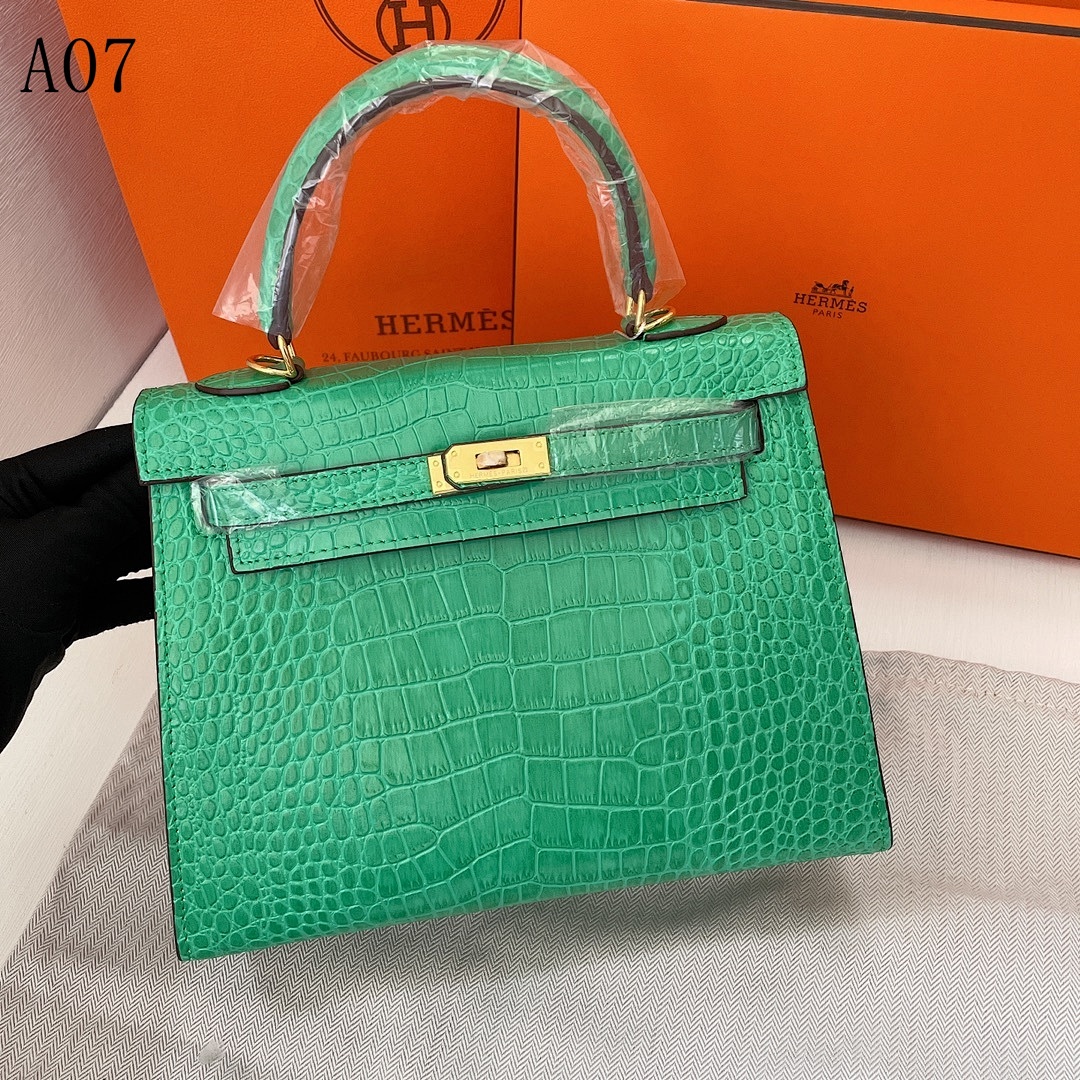Hermès Model A07 Kelly Bag #5744