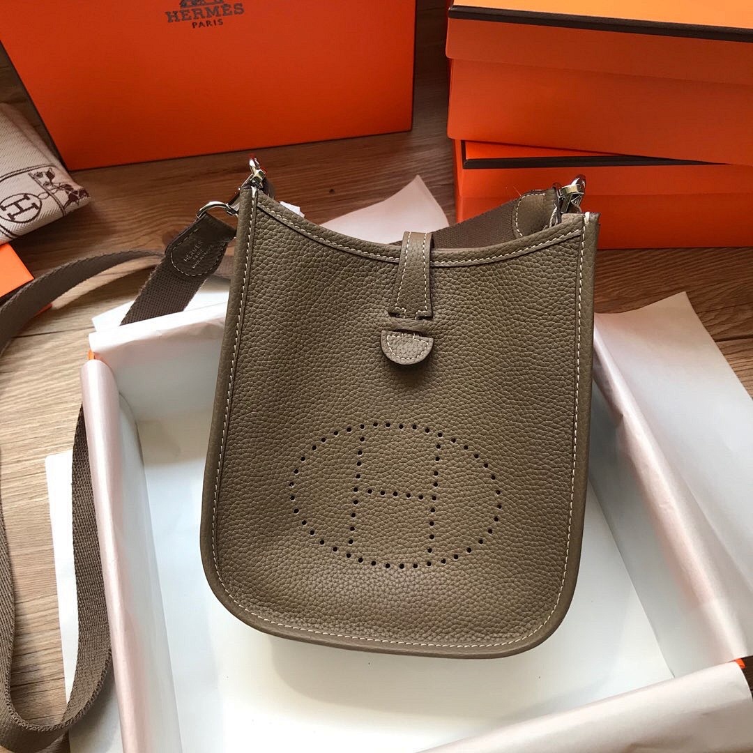 Hermès – Evelyne III – Mini Bag #5524