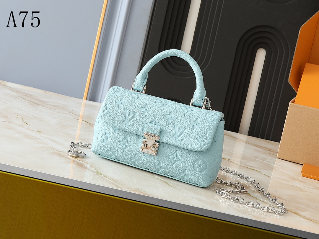LVutton A75 Capucines Bag #4132