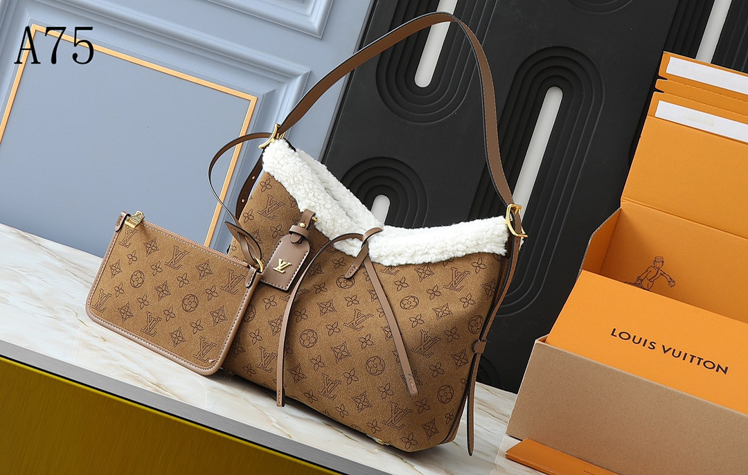 LVutton A75 Monogram Canvas Shoulder Bag #3976