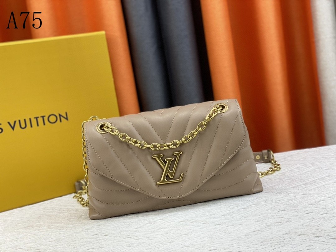 LVutton A75 Clutch Bag #4190 1 LVutton A75 Clutch Bag #4190