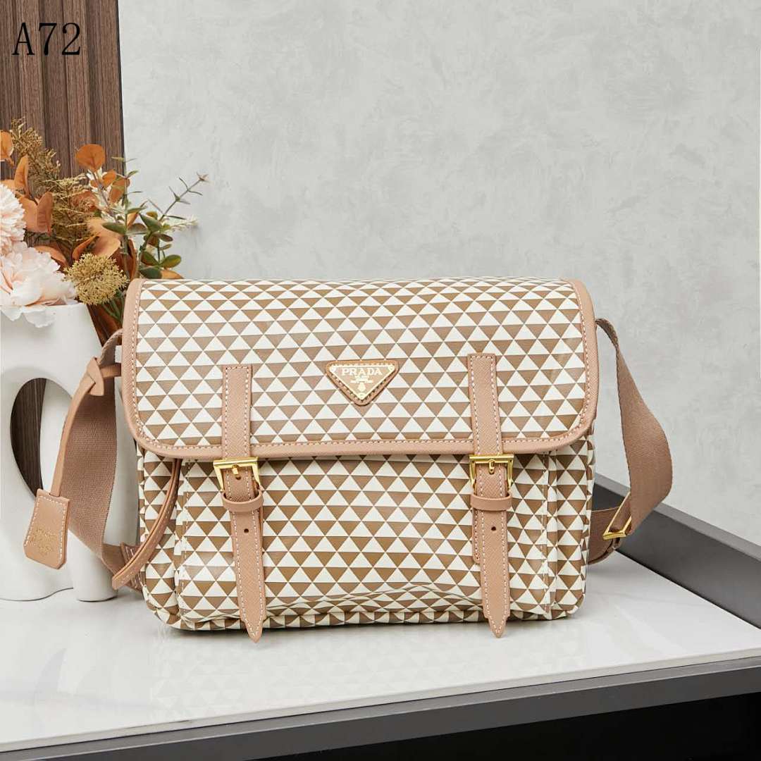 Pr4da + Model A72 + Triangular Print Messenger Bag #1656