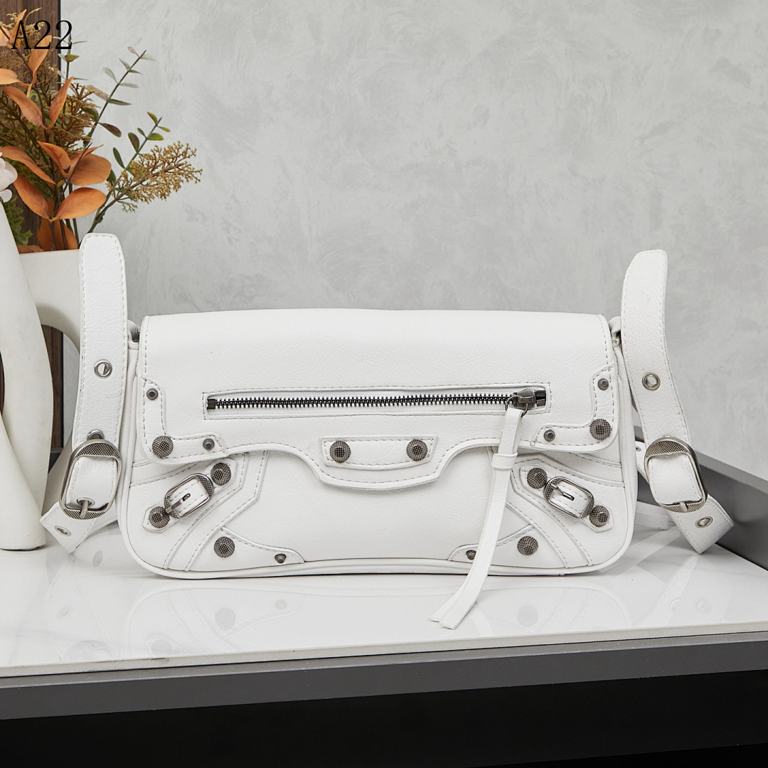A22 White Leather Crossbody Bag #6117