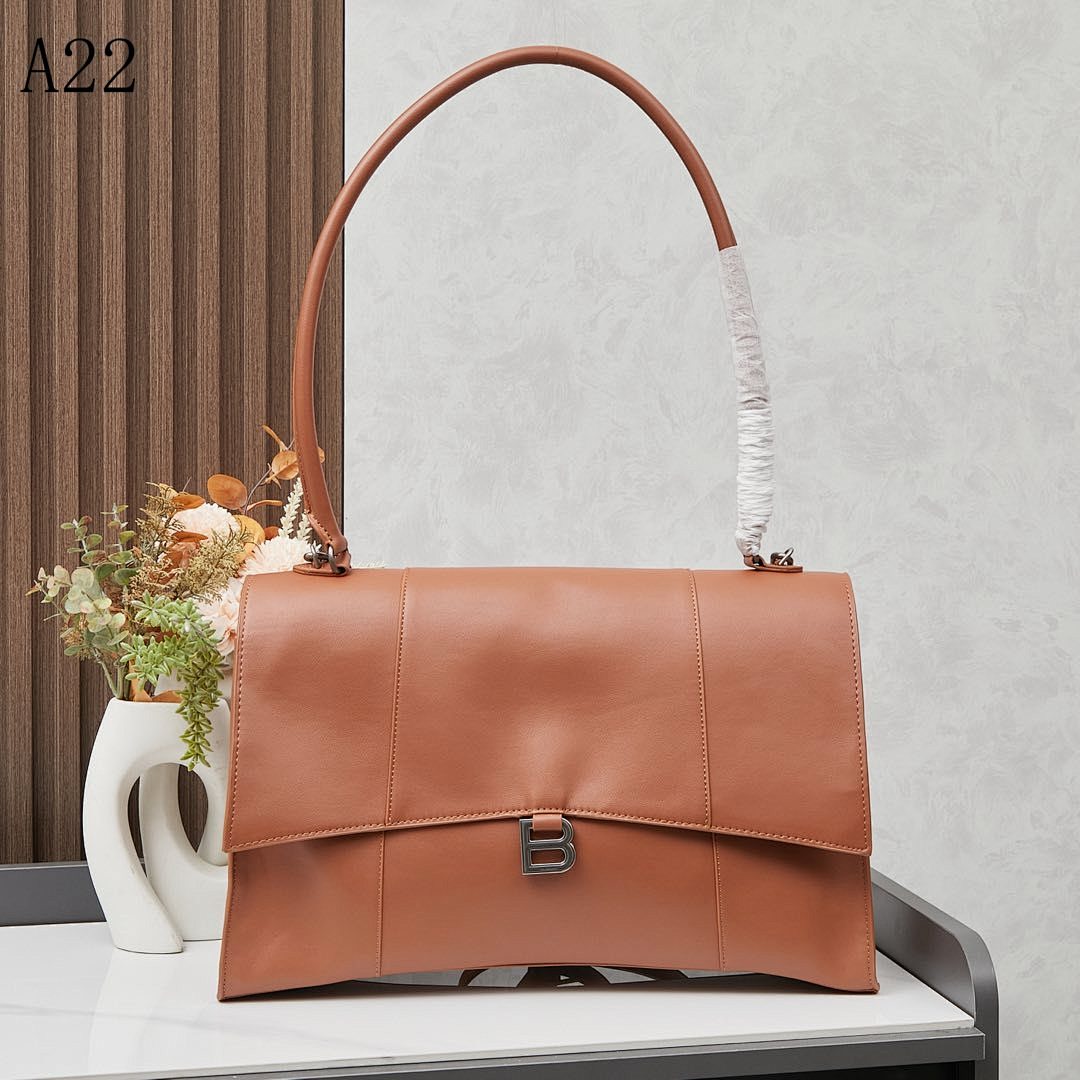 A22 + Model A22 + Luxe Leather Tote #6160