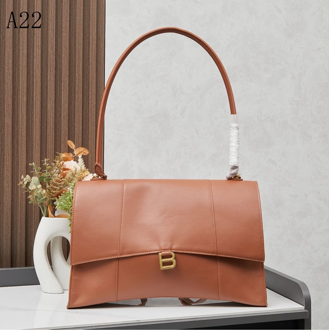 Bally A22 Leather Tote #6136