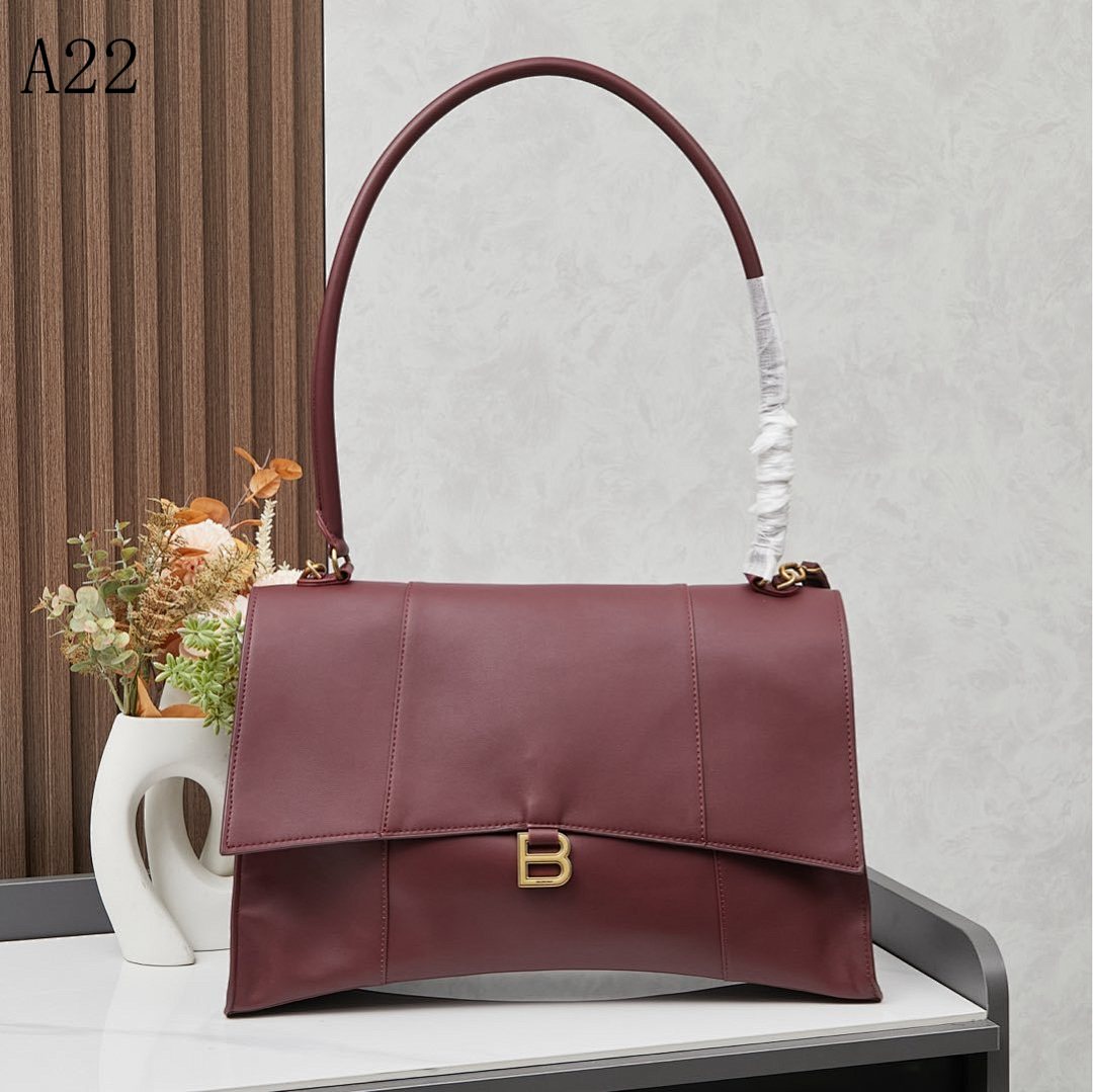 Bally + A22 + Elegant Clutch Bag #6182