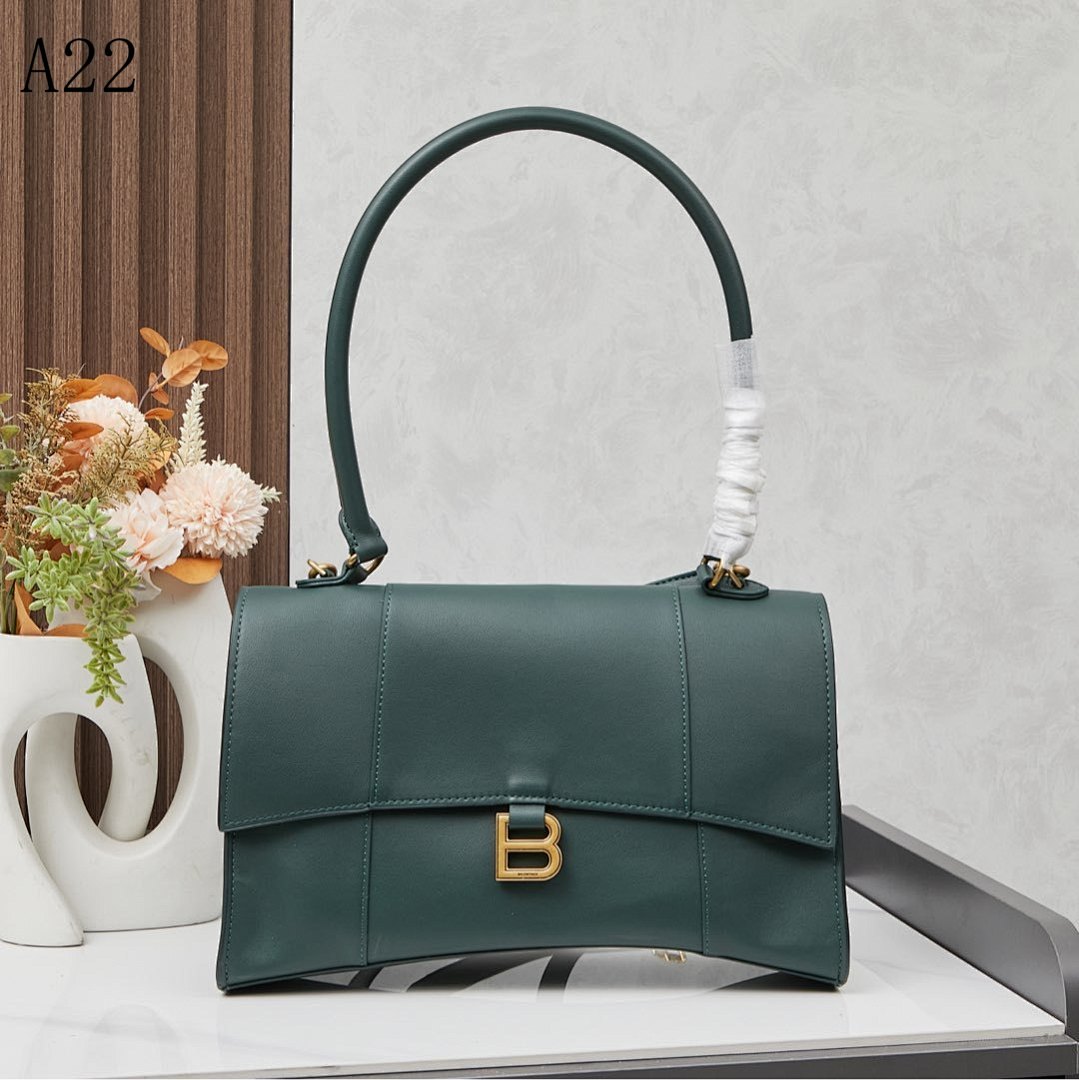 Balensiaga + A22 + Everyday Bag #640